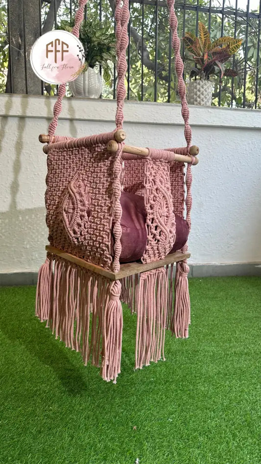 Lush Lux Baby Swing