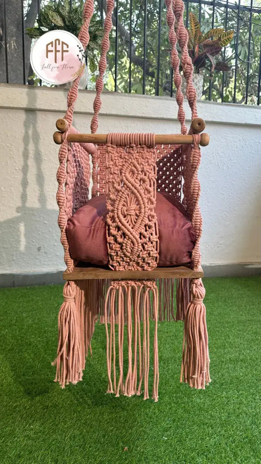 Lush Lux Baby Swing