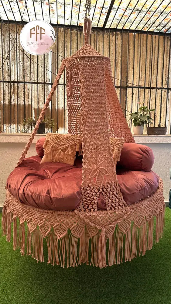 Lush Lux Bed Swing